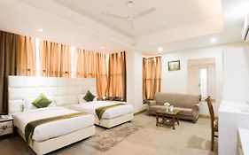 Treebo House Inn